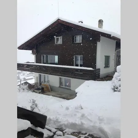 Apartment Charmantes Chalet In