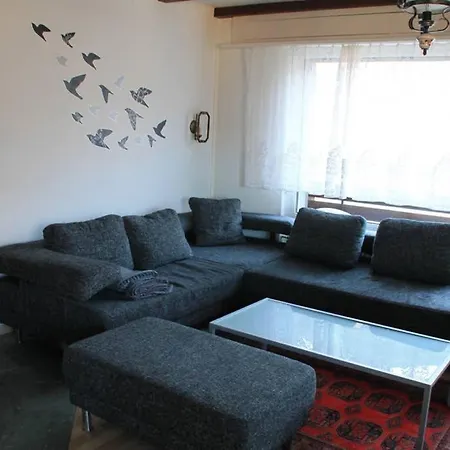 Charmantes Chalet In *